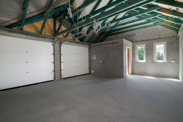 Garage Floor Concrete Repair in New Albany