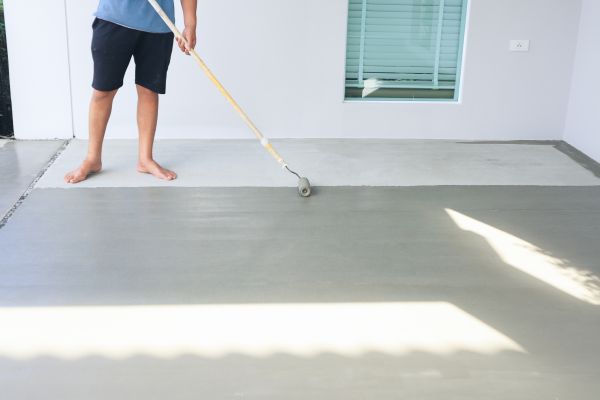 Garage Crack Filling in New Albany